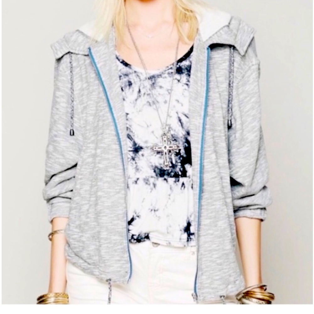 Free People 1970 Grey Cropped Zip Hoodie Sweatshirt size medium summer fall